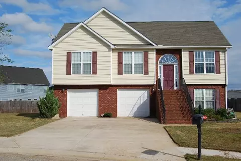210 Browining Pt, Byron, GA 31008 photo 2