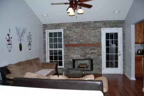 210 Browining Pt, Byron, GA 31008 photo 17