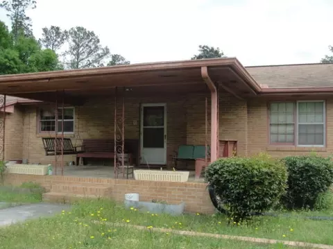 361 E Crusselle St, Roberta, GA 31078 photo 2