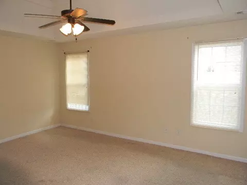 201 Wray St, Warner Robins, GA 31093 photo 3