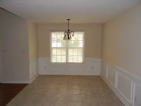 201 Wray St, Warner Robins, GA 31093 photo 6