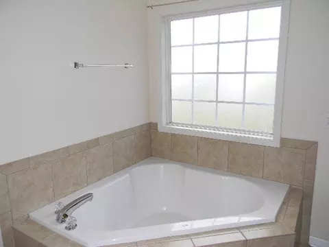 201 Wray St, Warner Robins, GA 31093 photo 5