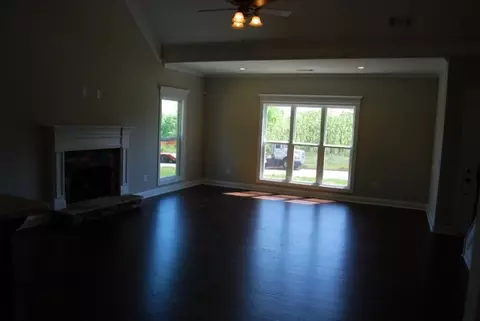 106 Jackson Dr, Forsyth, GA 31029 photo 4