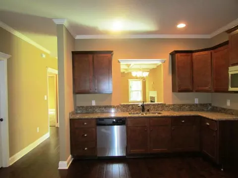 641 Natures Walk, Gray, GA 31032 photo 9