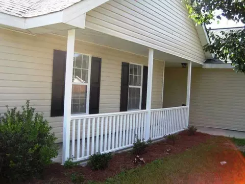 104 E Pointe Cir, Kathleen, GA 31047 photo 2