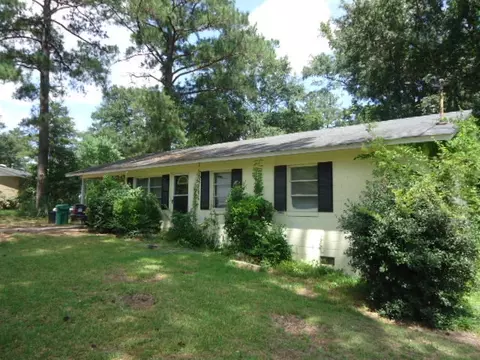 2479 Dapleton Dr, Macon, GA 31206 photo 6