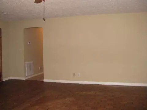 239 Creekside Dr, Gray, GA 31032 photo 9
