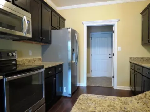 682 Natures Walk, Gray, GA 31032 photo 9