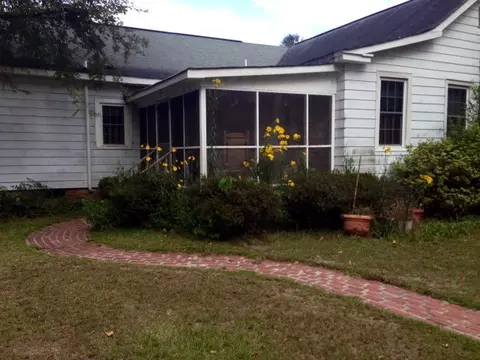 102 Jackson St, Byron, GA 31008 photo 4