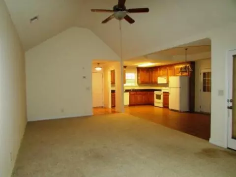 592 Aaron Cir, Gray, GA 31032 photo 5