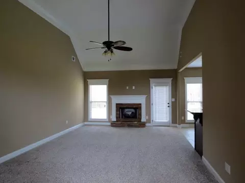 269 Hedgewood Dr, Hampton, GA 30228 photo 2