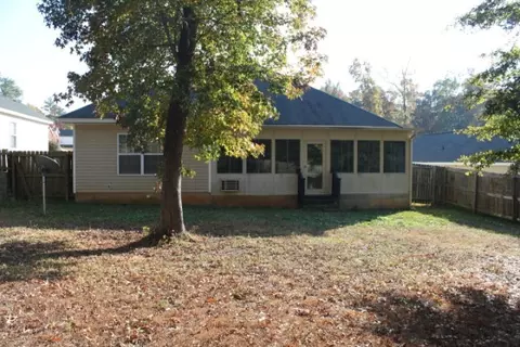 202 Mcvey Trl, Centerville, GA 31028 photo 4