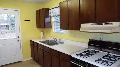 127 Childs St, Gray, GA 31032 photo 4