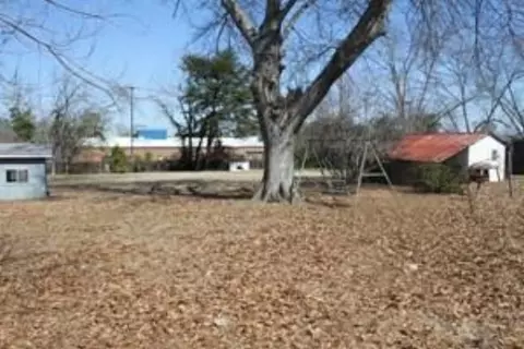 115 Arnold St, Centerville, GA 31028 photo 2