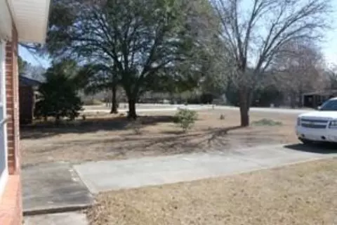115 Arnold St, Centerville, GA 31028 photo 8