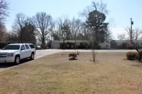 115 Arnold St, Centerville, GA 31028 photo 5