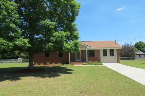 167 Summit Dr, Byron, GA 31008 photo 1
