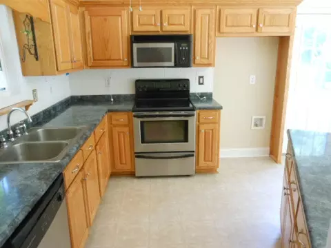 4243 Upper River Rd, Gray, GA 31032 photo 2