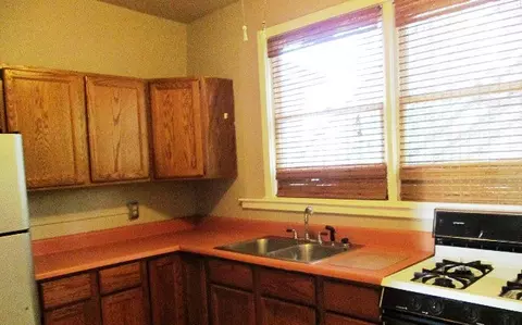 1075 Bond St, Macon, GA 31201 photo 14