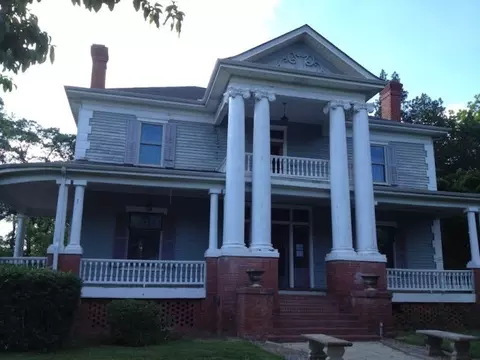 193 E Beech St, Cochran, GA 31014 photo 1