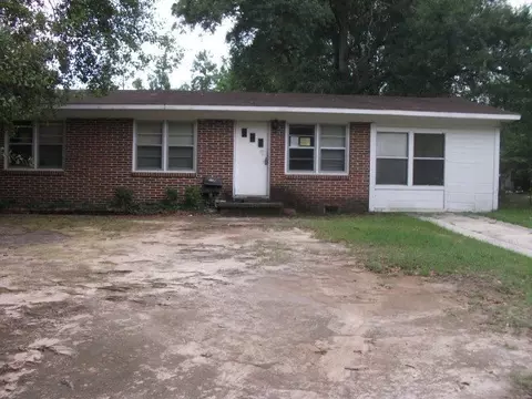 2336 Robin Hood Rd, Macon, GA 31206 photo 1