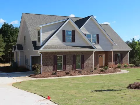 717 Weathersby Chase, Hampton, GA 30228 photo 2