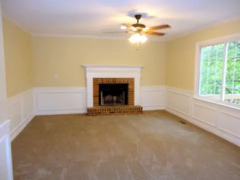 206 Eagle Dr, Macon, GA 31211 photo 2