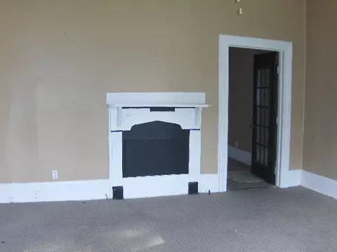 990 Maple St, Macon, GA 31201 photo 2