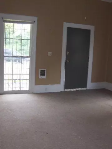 990 Maple St, Macon, GA 31201 photo 3