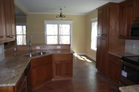 1105 Porter Cir, Gray, GA 31032 photo 4