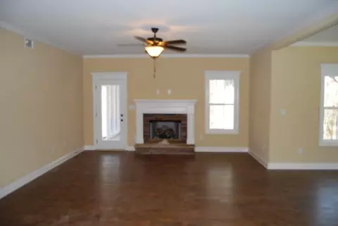 1105 Porter Cir, Gray, GA 31032 photo 2