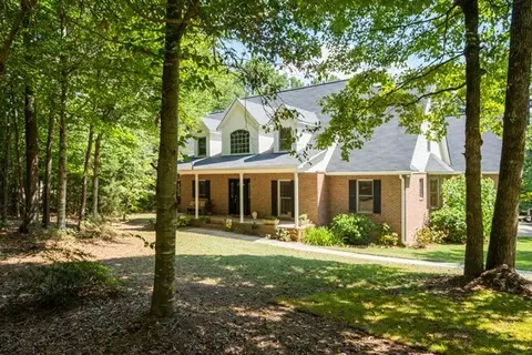 125 Cedar Ct, Forsyth, GA 31029 photo 1