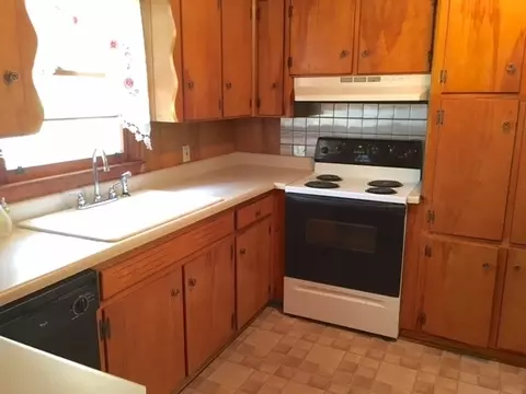 301 Langston Rd, Perry, GA 31069 photo 3