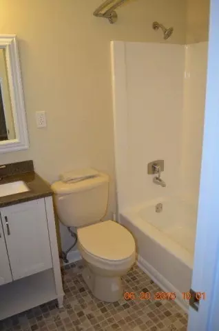 116 Surrey Pl, Perry, GA 31069 photo 2