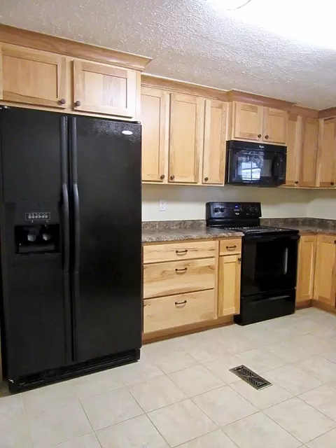 103 Cardinal Ave, Perry, GA 31069 photo 9