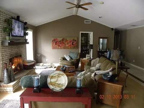 109 Cedarline Dr, Gray, GA 31032 photo 3