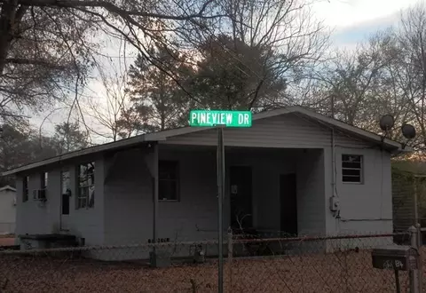 134 Pineview Dr, Macon, GA 31211 photo 1
