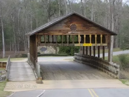 206 Equestrian Dr, Forsyth, GA 31029 photo 3
