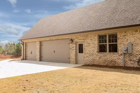 103 Crescent Dr, Forsyth, GA 31029 photo 9