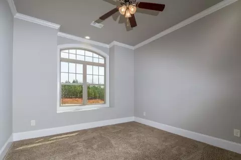 103 Crescent Dr, Forsyth, GA 31029 photo 33