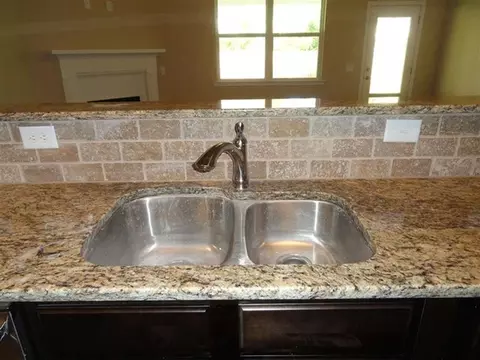 217 Christopher Luke Cir, Perry, GA 31069 photo 15