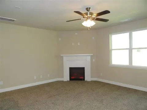 217 Christopher Luke Cir, Perry, GA 31069 photo 10
