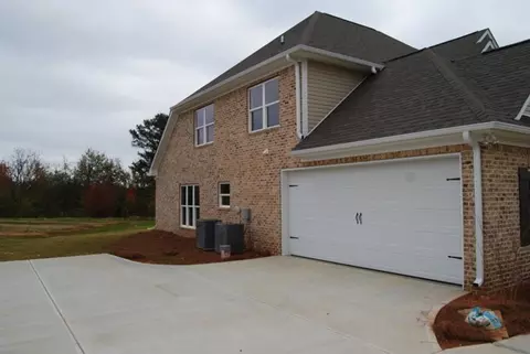 43 Jackson Dr, Forsyth, GA 31029 photo 2