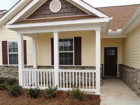 123 Sutton Dr, Perry, GA 31069 photo 3
