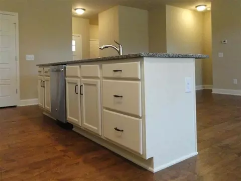 125 Sutton Dr, Perry, GA 31069 photo 10