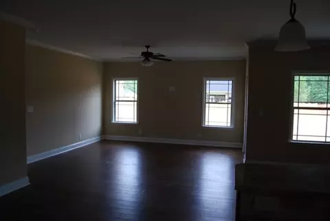 600 Dolly Dr, Forsyth, GA 31029 photo 6