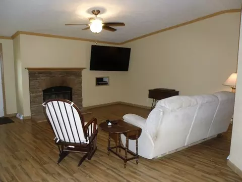 621 Haddock Dr, Haddock, GA 31033 photo 9