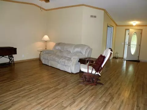 621 Haddock Dr, Haddock, GA 31033 photo 8