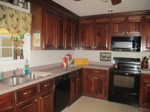 533 Aaron Cir, Gray, GA 31032 photo 3