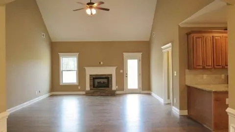 700 Weathersby Chase, Hampton, GA 30228 photo 2